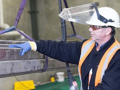 Proper handling and storage of passivated stainless steel components Proper handling and storage of passivated stainless steel components